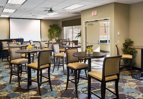 Hilton Garden Inn Mankato Downtown image 3